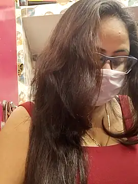 nisha 1110 online show from October 8, 2025, 5:57 pm