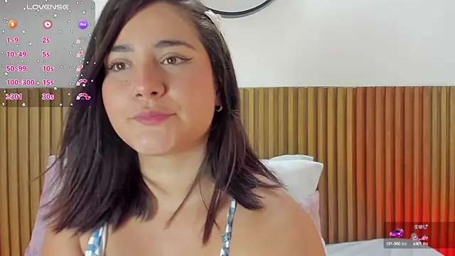 amber blisss online show from October 7, 2025, 7:48 pm