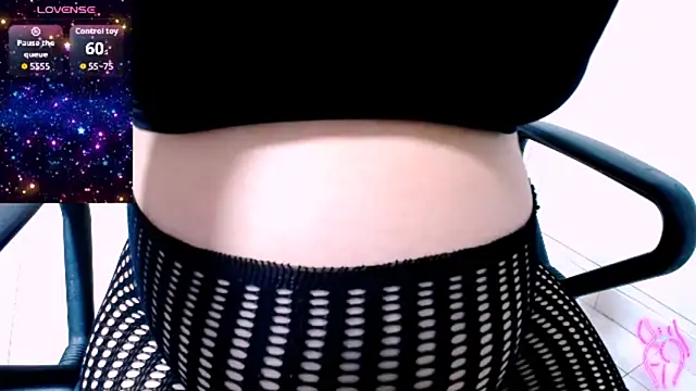 charlothee12 online show from October 29, 2025, 12:42 am