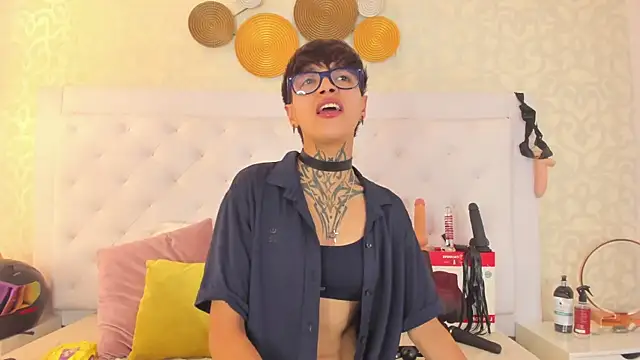 b3k afrodict online show from October 19, 2025, 7:38 pm