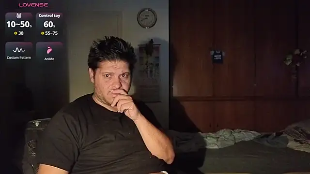 Snapshot of Badeanzug chatting on September 12, 2025, 6:40 pm Badeanzug online show from September 12, 2025, 6:40 pm