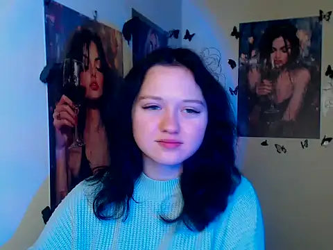 LadyAlice  online show from December 15, 2025, 7:03 am