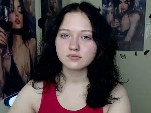 LadyAlice  online show from November 11, 2025, 7:14 am