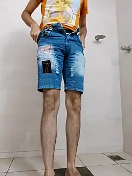 youngcock50 online show from December 21, 2025, 1:57 pm