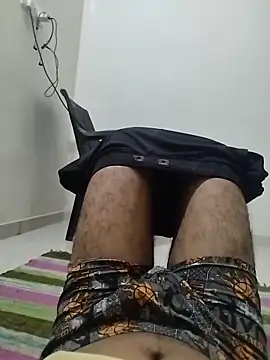 dhruve2010 online show from October 9, 2025, 7:47 pm