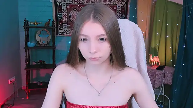 JulieDaniel online show from June 30, 2026, 8:03 am