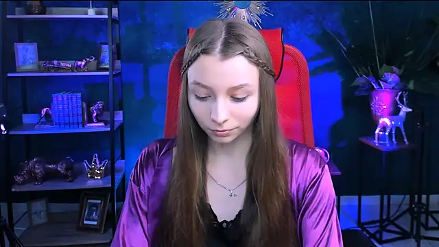 Snapshot of JulieDaniel chatting on May 5, 2026, 4:15 am JulieDaniel online show from May 5, 2026, 4:15 am