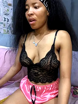 Michelchellyxx09 online show from September 26, 2025, 10:33 am