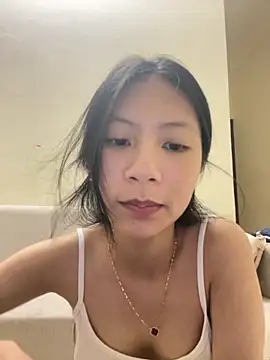 Snapshot of Lil-Gi chatting on October 16, 2025, 3:20 pm Lil-Gi online show from October 16, 2025, 3:20 pm