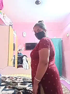 biggbobbsgirl online show from October 23, 2025, 6:28 pm