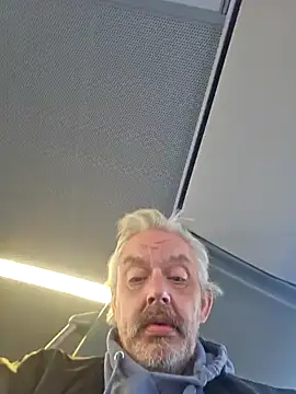 Fonse1860 online show from November 5, 2025, 9:23 am