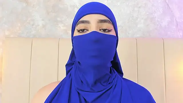 nayiraa  online show from April 10, 2026, 11:39 am