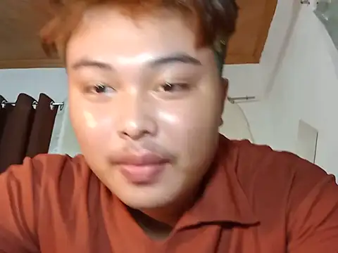 Lustfulljohnx online show from May 26, 2026, 2:42 am