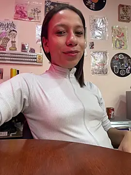 Tania Gate online show from October 28, 2025, 4:06 pm