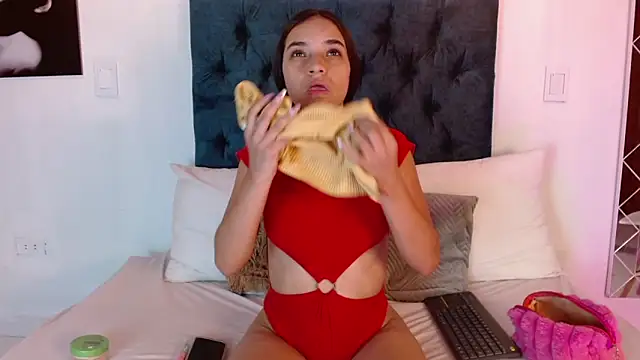 Lilith Nocturne online show from December 3, 2025, 7:02 pm