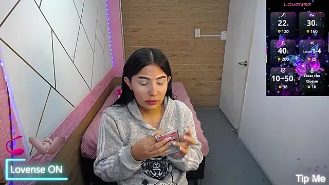 Snapshot of isabella_rossee chatting on November 5, 2025, 8:01 pm isabella rossee online show from November 5, 2025, 8:01 pm