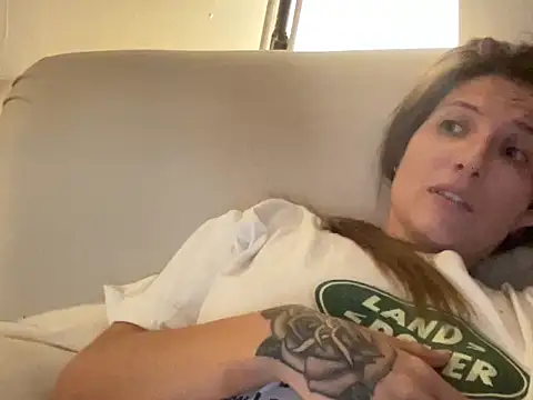 dddasani online show from October 24, 2025, 12:31 am