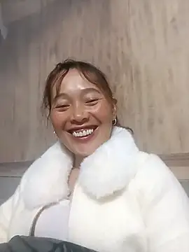 Bianly online show from November 12, 2025, 1:59 pm