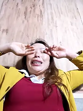 Bianly online show from December 14, 2025, 10:48 pm