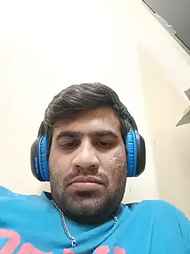 nareshrddd5 online show from January 8, 2026, 5:52 pm