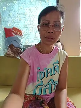 Mama Eva 1 online show from June 15, 2026, 11:59 pm