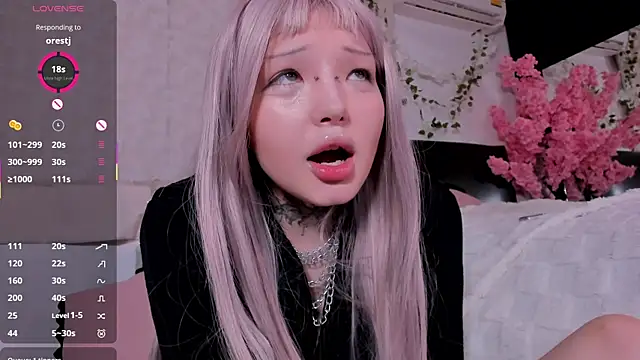 Lein Bone online show from October 13, 2025, 12:12 am