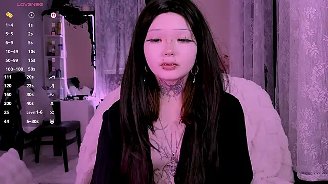 Lein Bone online show from April 12, 2026, 2:15 am