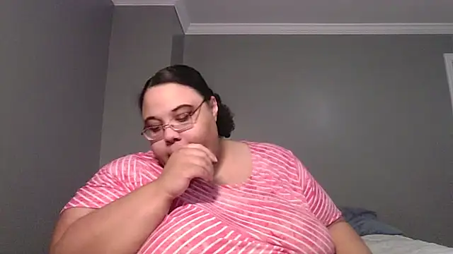 SexyBBW10790 online show from March 20, 2026, 12:06 pm