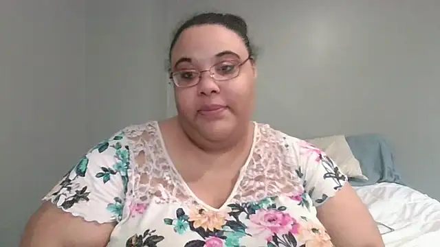 SexyBBW10790 online show from March 11, 2026, 12:10 pm