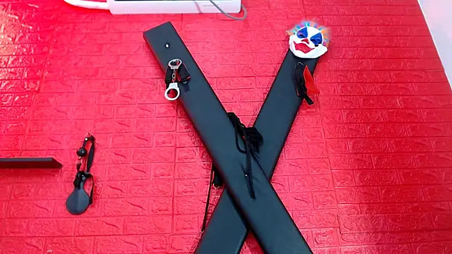 bdsmforever18 online show from July 13, 2026, 1:49 am