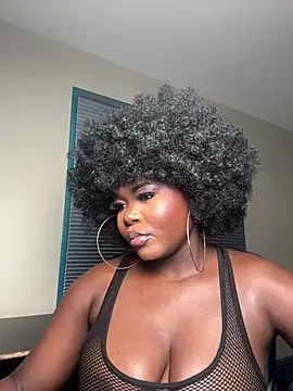 Snapshot of WomanNextdoor1 chatting on July 18, 2026, 10:46 am WomanNextdoor1 online show from July 18, 2026, 10:46 am