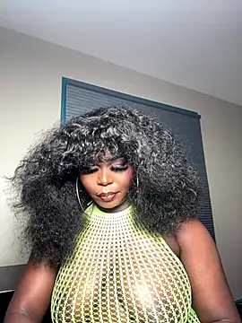 WomanNextdoor1 online show from December 3, 2025, 3:07 am