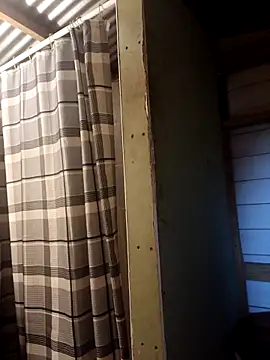 ShawnandDani7074 online show from April 11, 2026, 6:21 am