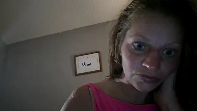 IrishGoddess69247 online show from December 15, 2025, 4:13 pm