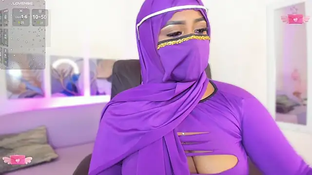 Snapshot of yasmin_elite chatting on November 6, 2025, 2:15 am yasmin elite online show from November 6, 2025, 2:15 am