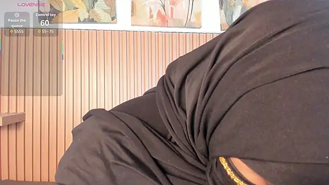 Snapshot of yasmin_elite chatting on September 16, 2025, 8:48 am yasmin elite online show from September 16, 2025, 8:48 am