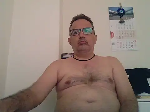 Snapshot of CELIK3577 chatting on October 1, 2025, 7:46 am CELIK3577 online show from October 1, 2025, 7:46 am