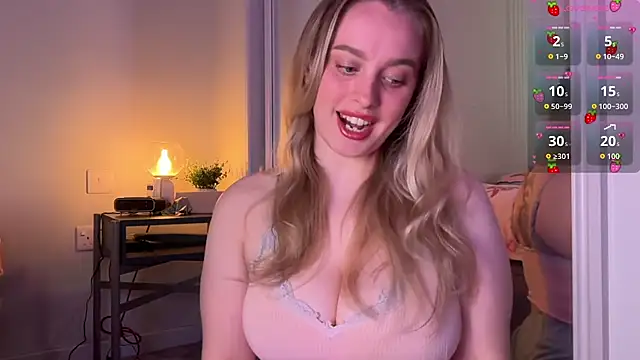 jjulietterose online show from May 9, 2026, 7:56 am