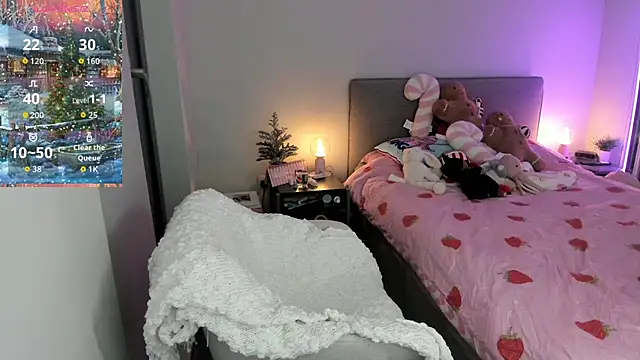 jjulietterose online show from December 22, 2025, 10:10 pm