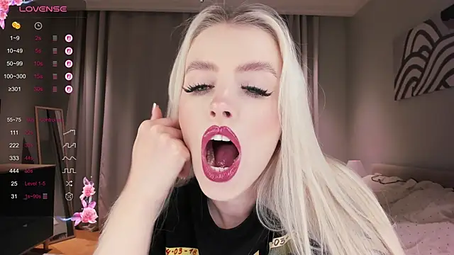 sashaloveyou online show from November 23, 2025, 12:20 am