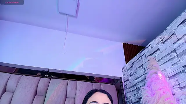 Snapshot of Samy_Grey01 chatting on May 6, 2026, 3:43 am Samy Grey01 online show from May 6, 2026, 3:43 am