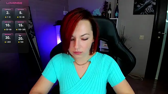 Serena Woods online show from September 23, 2025, 8:54 am