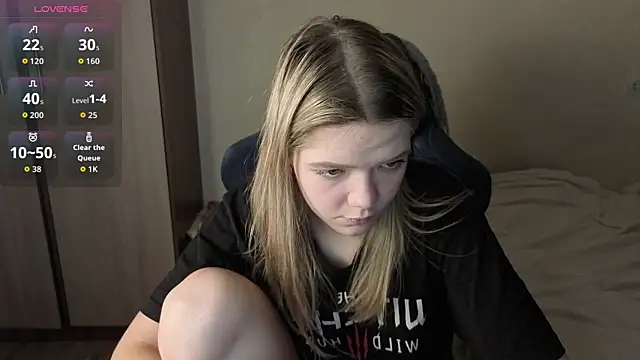 KatanaSVibe online show from November 27, 2025, 4:07 pm