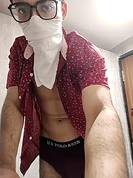 Snapshot of mrmasseur06 chatting on February 27, 2026, 7:35 pm mrmasseur06 online show from February 27, 2026, 7:35 pm