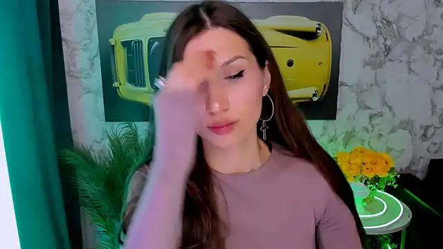 Mollyinyourmind online show from April 3, 2026, 10:54 am