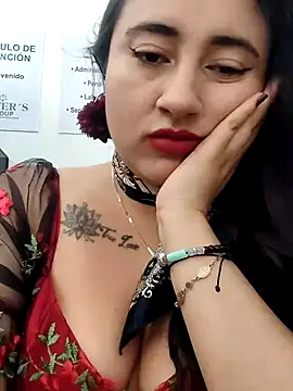 Snapshot of AMATISTA__16 chatting on June 25, 2026, 12:21 pm AMATISTA 16 online show from June 25, 2026, 12:21 pm