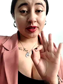 Snapshot of AMATISTA__16 chatting on July 15, 2026, 12:34 pm AMATISTA 16 online show from July 15, 2026, 12:34 pm