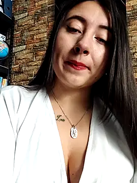 Snapshot of AMATISTA__16 chatting on July 22, 2026, 12:18 pm AMATISTA 16 online show from July 22, 2026, 12:18 pm