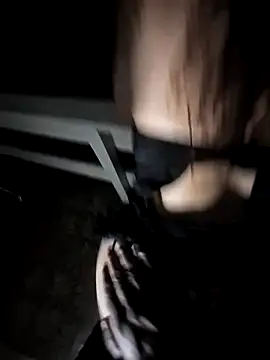 Snapshot of TrisalQuente chatting on February 24, 2026, 5:52 am TrisalQuente online show from February 24, 2026, 5:52 am