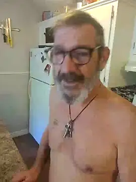 Snapshot of FoxnMouse chatting on October 12, 2025, 6:09 pm FoxnMouse online show from October 12, 2025, 6:09 pm